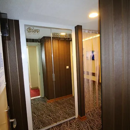 Biev Aparthotel *